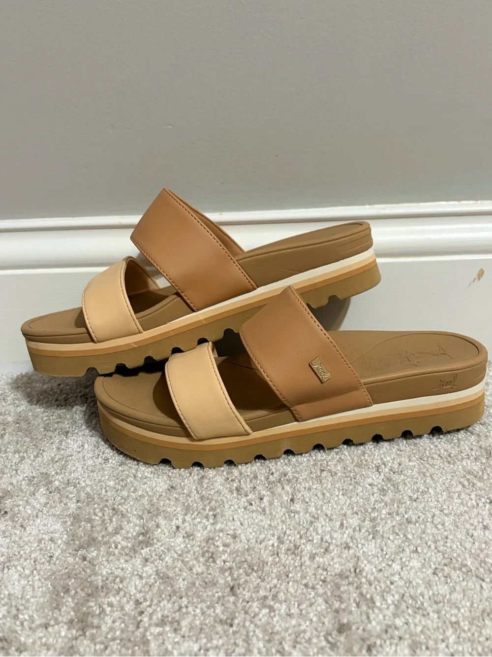 Reef Women’s Banded Horizon Hi Slide - Picture 3 of 9